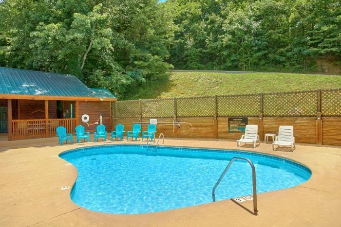 Forever Yours, Hot Tub, 1089 Of Free Attraction Tickets For Each Paid Day, Dollywood And More 鸽子谷 外观 照片